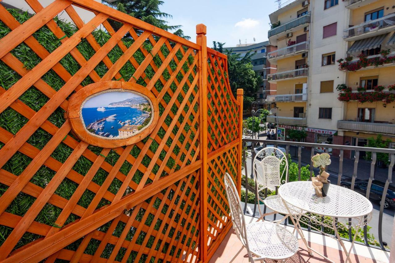 Ambra Sorrento Suites Short Rent Εξωτερικό φωτογραφία