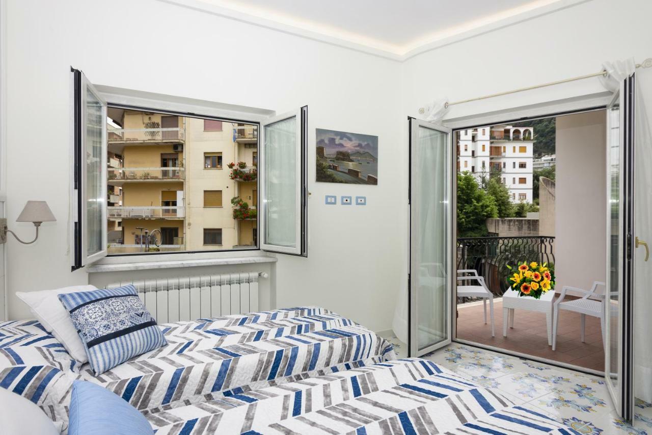 Ambra Sorrento Suites Short Rent Εξωτερικό φωτογραφία