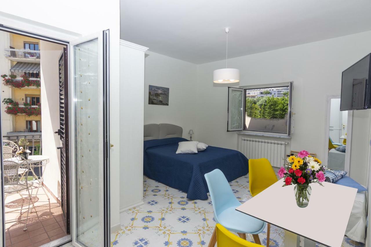 Ambra Sorrento Suites Short Rent Εξωτερικό φωτογραφία